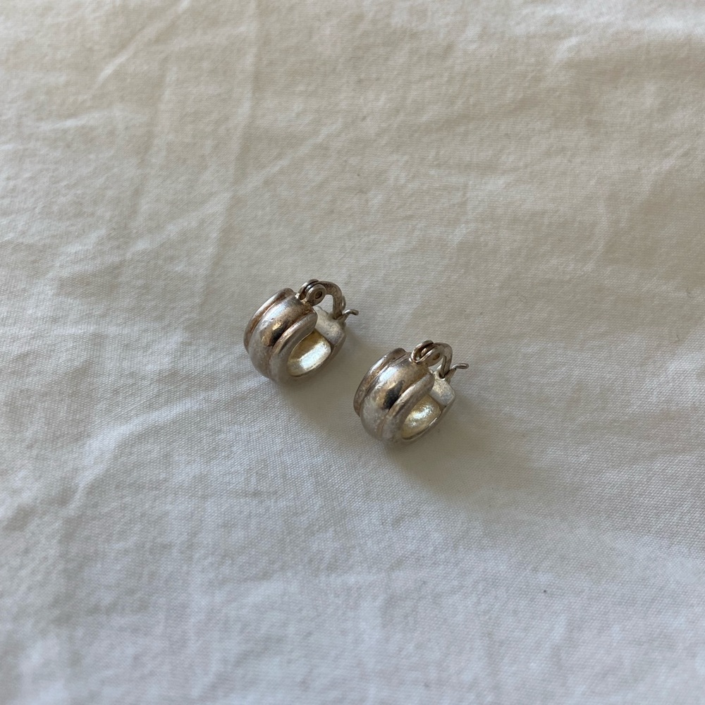 Vintage 925 Sterling Silver Hoop Earrings